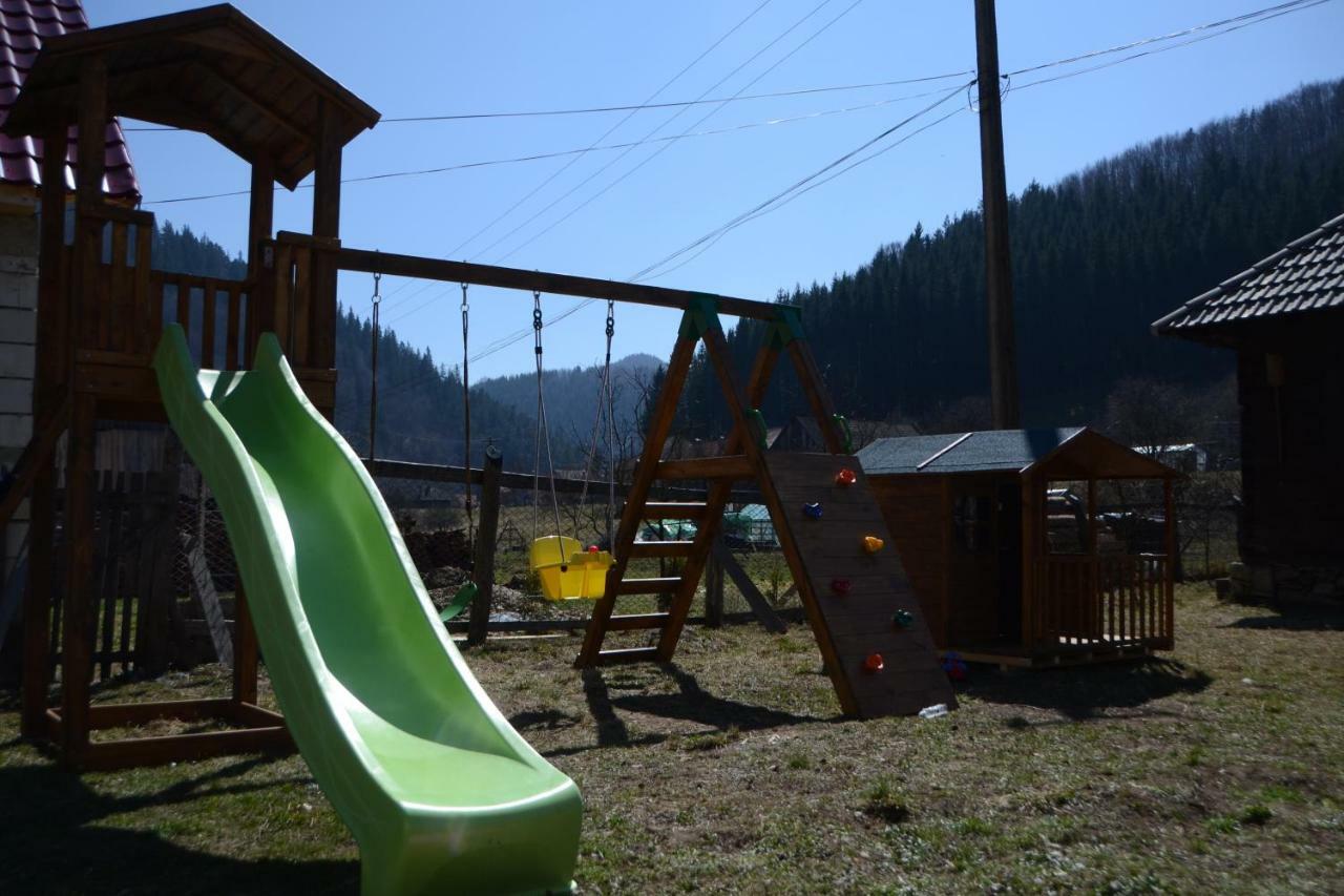 Gospodaria Lui Nea Ion Vama Buzăului Esterno foto